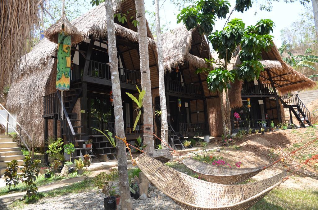 Love And Peace Deep Jungle River Paradise Resort Puerto Princesa Exterior photo